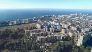 Вид на ЖК "Аванта" (AVANTA) и море в высоты